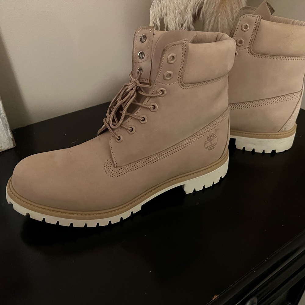 Timberlands - image 3